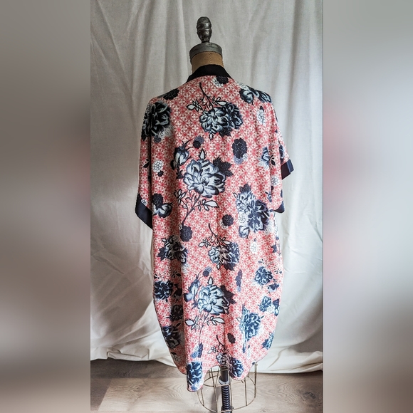 Floral kimono robe - boho lounge - Picture 3 of 3
